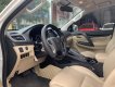 Mitsubishi Pajero Sport 2017 - Bán xe Mitsubishi Pajero Sport AT 4x2 màu trắng, năm sản xuất 2017 máy xăng, giá ưu đãi
