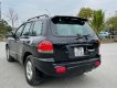 Hyundai Santa Fe 2003 - Cần bán gấp Hyundai Santa Fe Gold sản xuất năm 2003, màu đen, giá chỉ 200 triệu