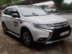 Mitsubishi Outlander  2.0 Premium 2018 - Bán Mitsubishi Outlander 2.0 Premium năm 2018, màu trắng, giá chỉ 745 triệu