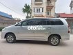 Toyota Innova 2.0E 2015 - Bán ô tô Toyota Innova 2.0E năm sản xuất 2015, màu bạc chính chủ