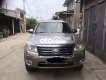 Ford Everest MT 2010 - Bán ô tô Ford Everest MT năm sản xuất 2010, màu bạc chính chủ