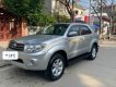 Toyota Fortuner 2011 - Cần bán lại xe Toyota Fortuner 2.5G 4x2 MT đời 2011, màu bạc 