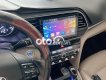 Hyundai Elantra 2.0AT 2019 - Cần bán Hyundai Elantra 2.0AT sản xuất 2019, màu trắng còn mới, giá tốt