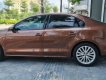 Volkswagen Jetta 1.4L 2016 - Bán Volkswagen Jetta 1.4L sản xuất năm 2016, màu nâu, xe nhập, giá tốt