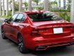 Volvo S60 T5 R-Design AWD 2020 - Bán Volvo S60 T5 R-Design AWD năm 2020, màu đỏ, nhập khẩu nguyên chiếc