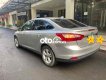 Ford Focus 2015 - Cần bán lại xe Ford Focus Trend 1.6AT Sedan năm sản xuất 2015, màu bạc còn mới