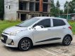 Hyundai Grand i10  1.2 AT   2017 - Bán Hyundai Grand i10 1.2 AT sản xuất 2017, màu bạc, giá 339tr