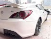 Hyundai Genesis 2011 - Cần bán Hyundai Genesis năm sản xuất 2011, màu trắng, nhập khẩu, giá tốt