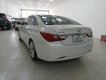 Hyundai Sonata 2018 - Cần bán gấp Hyundai Sonata 2.0 AT màu trắng, xe nhập khẩu nguyên chiếc