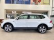 Volkswagen Tiguan 2022 - Tiguan Elegance màu trắng tháng này giảm ngay 100% trước bạ SUV 7 chỗ nhập khẩu, giao ngay