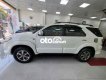 Toyota Fortuner 2011 - Cần bán Toyota Fortuner 2.7V TRD 4x2 năm sản xuất 2011, màu trắng