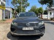 Volkswagen Touareg 2016 - Bán Volkswagen Touareg sản xuất năm 2016, màu đen, nhập khẩu