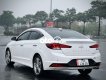 Hyundai Elantra 2021 - Bán ô tô Hyundai Elantra sản xuất 2021, màu trắng, giá tốt