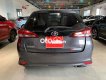 Toyota Yaris 2018 - Cần bán lại xe Toyota Yaris sản xuất năm 2018, màu xám, xe nhập 