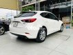 Mazda 3 2017 - Bán Mazda 3 1.5 Hatchback sản xuất năm 2017, màu trắng, giá 545tr