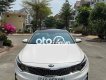 Kia Optima 2017 - Bán Kia Optima 2.0AT sản xuất 2017, màu trắng