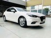 Mazda 3 2017 - Bán Mazda 3 1.5 Hatchback sản xuất năm 2017, màu trắng, giá 545tr