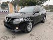 Nissan X trail 2016 - Bán Nissan X trail 2.5 SV 4WD sản xuất 2016, màu đen, 668 triệu