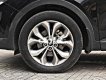 Hyundai Santa Fe 2016 - Bán ô tô Hyundai Santa Fe 2.4L máy xăng sản xuất 2016, màu đen