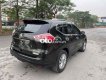 Nissan X trail 2016 - Bán Nissan X trail 2.5 SV 4WD sản xuất 2016, màu đen, 668 triệu