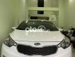 Kia K3 2016 - Bán Kia K3 1.6AT năm sản xuất 2016, màu trắng ít sử dụng