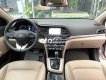 Hyundai Elantra 2021 - Bán Hyundai Elantra 2.0 AT sản xuất năm 2021, màu trắng