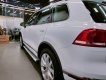 Volkswagen Touareg 2016 - Cần bán lại xe Volkswagen Touareg GP 3.6AT sản xuất năm 2016, màu trắng, nhập khẩu nguyên chiếc