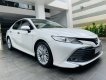 Toyota Camry 2019 - Bán Toyota Camry năm sản xuất 2019, màu trắng, nhập khẩu