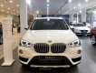 BMW X1 2022 - Cần bán BMW X1 sDrive18i năm 2022, màu trắng, xe nhập