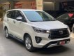 Toyota Innova 2020 - Bán Toyota Innova 2.0V sản xuất 2020, màu trắng