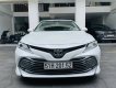 Toyota Camry 2019 - Bán Toyota Camry năm sản xuất 2019, màu trắng, nhập khẩu