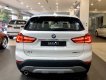 BMW X1 2022 - Cần bán BMW X1 sDrive18i năm 2022, màu trắng, xe nhập