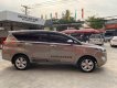 Toyota Innova 2018 - Cần bán xe Toyota Innova 2.0V năm 2018, màu xám giá cạnh tranh