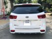 Kia Sedona 2021 - Cần bán xe Kia Sedona 3.3 sản xuất 2021, màu trắng