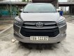 Toyota Innova 2018 - Cần bán xe Toyota Innova 2.0E sản xuất 2018, màu xám, 495tr