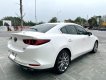 Mazda 3 2020 - Xe Mazda 3 2.0 năm sản xuất 2020, màu trắng, giá chỉ 768 triệu