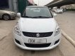 Suzuki Swift 2015 - Cần bán lại xe Suzuki Swift 1.4AT năm sản xuất 2015, màu trắng