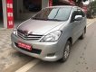 Toyota Innova 2010 - Bán xe Toyota Innova 2.0G sản xuất 2010, màu bạc số sàn