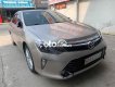 Toyota Camry 2018 - Cần bán lại xe Toyota Camry 2.0E năm sản xuất 2018, màu vàng, 830 triệu