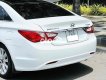 Hyundai Sonata 2010 - Bán Hyundai Sonata sản xuất 2010, màu trắng