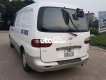 Hyundai Starex 2001 - Cần bán lại xe Hyundai Starex năm 2001, màu bạc