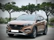 Hyundai Tucson 2015 - Bán Hyundai Tucson 2.0AT năm sản xuất 2015, màu nâu, xe nhập, giá tốt