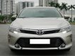 Toyota Camry 2018 - Xe còn mới, giao nhanh