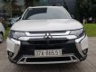 Mitsubishi Outlander 2020 - Màu trắng số tự động