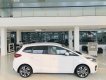 Kia Rondo 2022 - Xe màu trắng