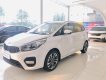 Kia Rondo 2022 - Xe màu trắng