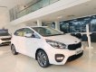 Kia Rondo 2022 - Xe màu trắng