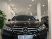 Mercedes-Benz E250 2022 - Màu đen, xe nhập