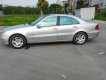 Mercedes-Benz E240 2004 - Màu bạc giá cạnh tranh