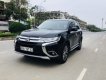 Mitsubishi Outlander 2018 - Màu đen giá cạnh tranh